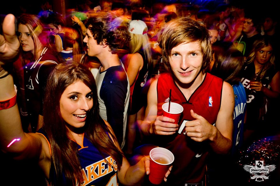 Watch Frat Party Online Mic Watch Frat Party Online Mic