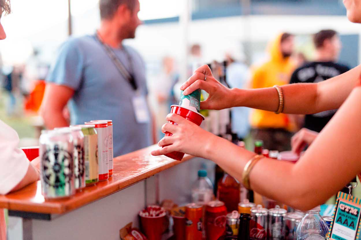 REDDS | The Cut Custom Cups @ Groovin The Moo Festival